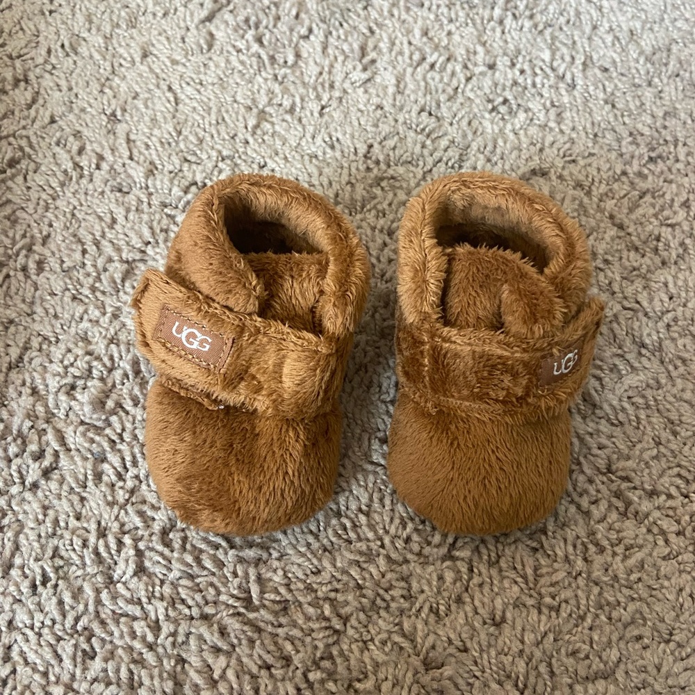 Bixbee Uggs - NEW IN BOX